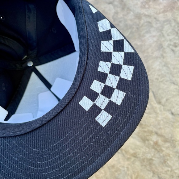 NWT VANS SNAPBACK HAT BLACK CHECKERBOARD NEW LOGO - Picture 10 of 14